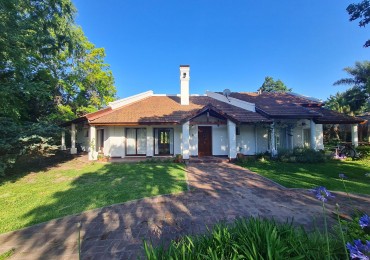 CASA EN VENTA EN PILAR
